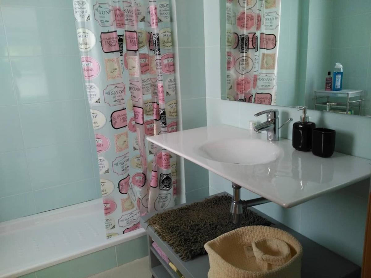 Stylish Flat, 2 Bathrooms And Swimming Pool, Next To The Beach! サン・アドリア・デ・ベソス エクステリア 写真